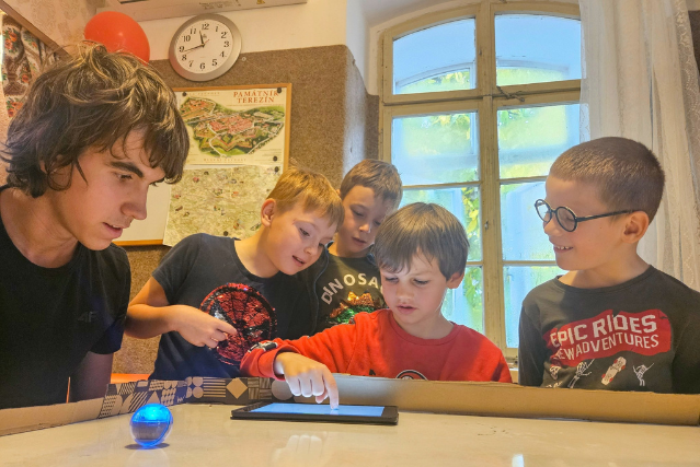 Robotika v oddílech